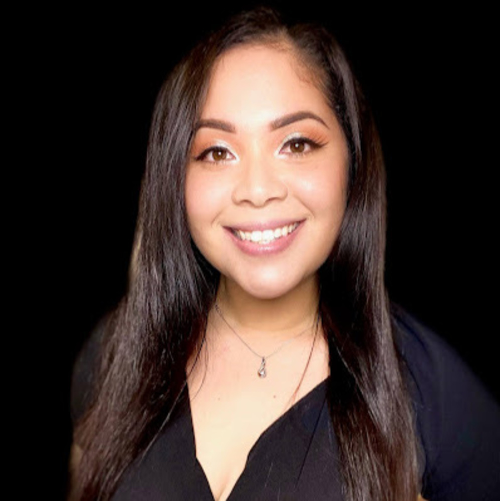 Meet your Posher, Alexandria